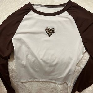 long sleeve women’s shirt w cheetah heart